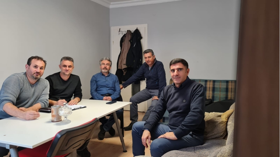 Yeni Seçilen Yönetim Kurulunun İlk Toplantısı